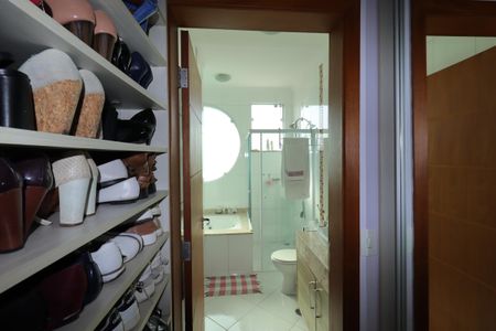 Casa à venda com 217m², 3 quartos e 5 vagasCloset da Suíte 3
