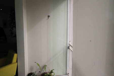 Apartamento à venda com 58m², 2 quartos e 1 vagaVaranda