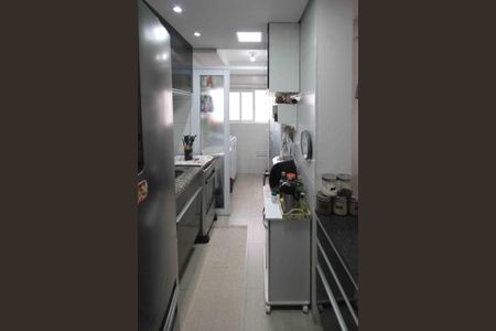 Apartamento à venda com 58m², 2 quartos e 1 vagaCozinha