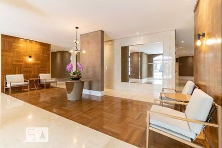 Apartamento à venda com 247m², 4 quartos e 4 vagasHall de entrada