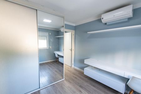 Apartamento à venda com 247m², 4 quartos e 4 vagasCloset do quarto 1