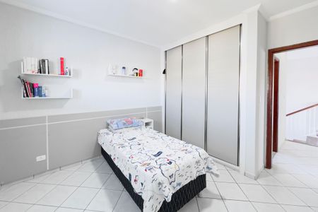 Casa para alugar com 263m², 4 quartos e 4 vagas Casa para alugar com 263m², 4 quartos e 4 vagasQuarto 4