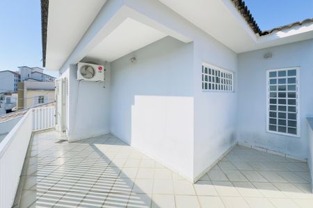 Casa para alugar com 263m², 4 quartos e 4 vagas Casa para alugar com 263m², 4 quartos e 4 vagasVista da Suíte