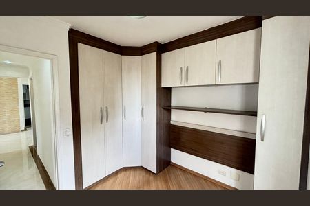 Apartamento para alugar com 65m², 3 quartos e 1 vaga Apartamento para alugar com 65m², 3 quartos e 1 vagaQuarto 1