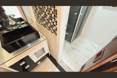 Apartamento para alugar com 65m², 3 quartos e 1 vaga Apartamento para alugar com 65m², 3 quartos e 1 vagaBanheiro