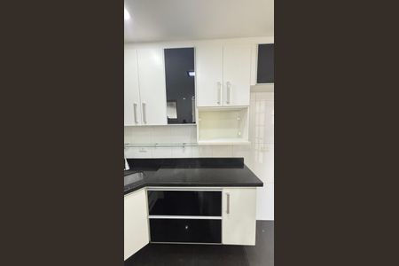 Apartamento para alugar com 65m², 3 quartos e 1 vaga Apartamento para alugar com 65m², 3 quartos e 1 vagaCozinha