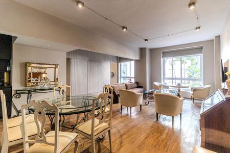 Sala de casa de condomínio à venda com 2 quartos, 107m² em Higienópolis, São Paulo