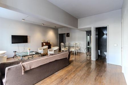 Casa de condomínio à venda com 107m², 2 quartos e 1 vaga Casa de condomínio à venda com 107m², 2 quartos e 1 vagaSala