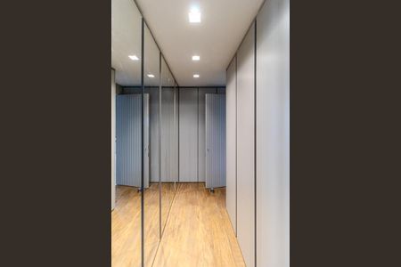 Casa de condomínio à venda com 107m², 2 quartos e 1 vaga Casa de condomínio à venda com 107m², 2 quartos e 1 vagaCloset da Suíte 1