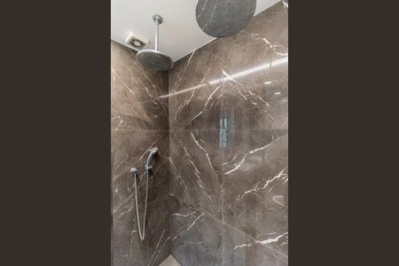 Casa de condomínio à venda com 107m², 2 quartos e 1 vaga Casa de condomínio à venda com 107m², 2 quartos e 1 vagaBanheiro da Suíte 1