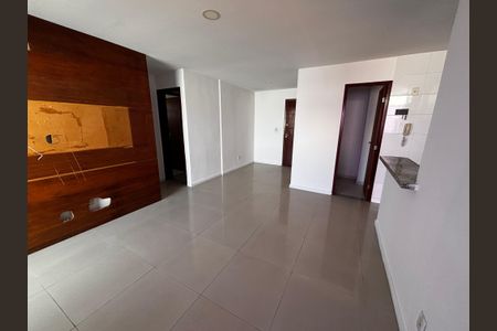 Sala de apartamento para alugar com 2 quartos, 85m² em Recreio dos Bandeirantes, Rio de Janeiro