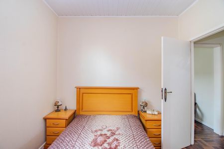 Quarto 1 de apartamento à venda com 2 quartos, 51m² em Passo D’areia, Porto Alegre