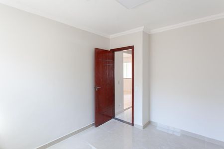 Casa à venda com 90m², 2 quartos e 1 vaga Casa à venda com 90m², 2 quartos e 1 vagaSuíte