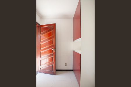 Casa à venda com 90m², 2 quartos e 1 vaga Casa à venda com 90m², 2 quartos e 1 vagaCozinha