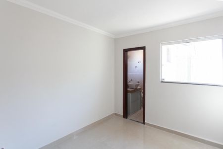 Suíte de casa à venda com 2 quartos, 90m² em Braúnas, Belo Horizonte