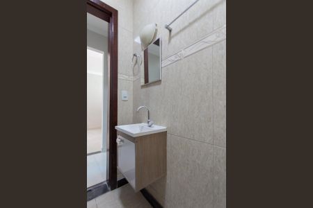 Casa à venda com 90m², 2 quartos e 1 vaga Casa à venda com 90m², 2 quartos e 1 vagaBanheiro Social