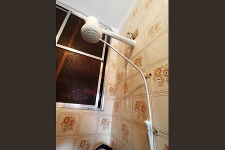 Casa à venda com 253m², 4 quartos e 5 vagasBanheiro de Serviço