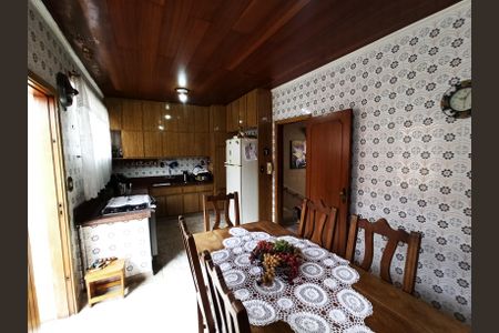 Casa à venda com 253m², 4 quartos e 5 vagasCozinha