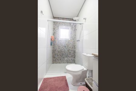 Casa de condomínio à venda com 250m², 3 quartos e 4 vagas Casa de condomínio à venda com 250m², 3 quartos e 4 vagasBanheiro da Suíte 3