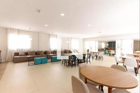 Apartamento para alugar com 35m², 2 quartos e sem vagaÁrea comum - Salão de festas