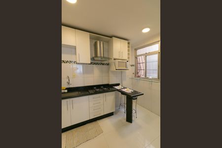 Apartamento para alugar com 62m², 3 quartos e 2 vagasCozinha