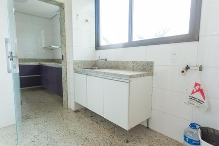 Apartamento à venda com 180m², 4 quartos e 4 vagasÁrea de Serviço