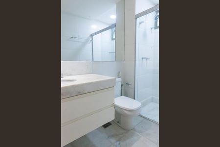 Apartamento à venda com 180m², 4 quartos e 4 vagasBanheiro da Suíte 1