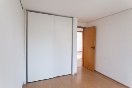 Apartamento à venda com 180m², 4 quartos e 4 vagassuite 1