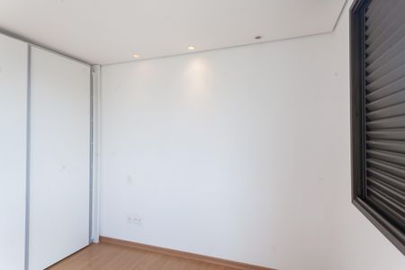 Apartamento à venda com 180m², 4 quartos e 4 vagasquarto 1