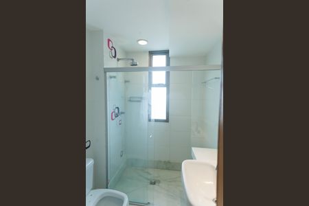 Apartamento à venda com 180m², 4 quartos e 4 vagasBanheiro Social