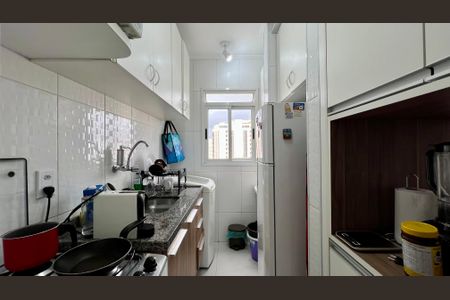 Studio para alugar com 33m², 1 quarto e 1 vaga Studio para alugar com 33m², 1 quarto e 1 vagaCozinha