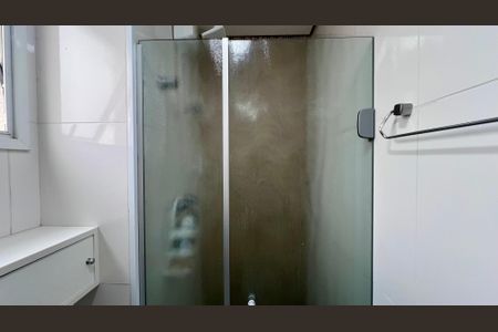 Studio para alugar com 33m², 1 quarto e 1 vaga Studio para alugar com 33m², 1 quarto e 1 vagaBanheiro