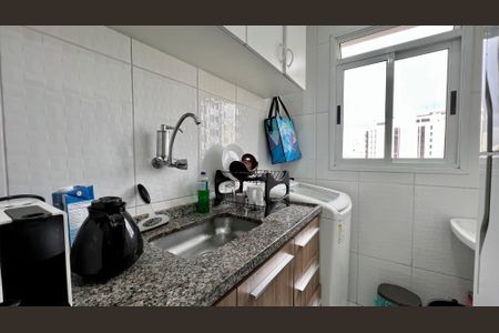 Studio para alugar com 33m², 1 quarto e 1 vaga Studio para alugar com 33m², 1 quarto e 1 vagaCozinha