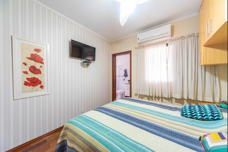 Apartamento à venda com 115m², 3 quartos e 2 vagasQuarto 3