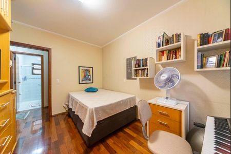 Apartamento à venda com 115m², 3 quartos e 2 vagasQuarto 1