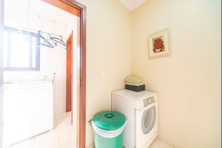 Apartamento à venda com 115m², 3 quartos e 2 vagasDespensa