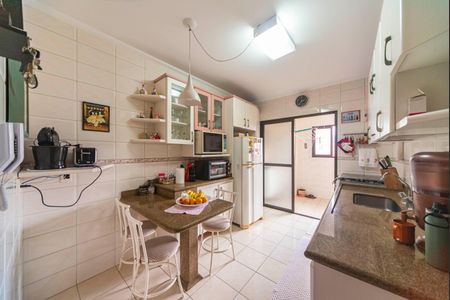 Apartamento à venda com 115m², 3 quartos e 2 vagasCozinha