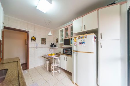 Apartamento à venda com 115m², 3 quartos e 2 vagasCozinha