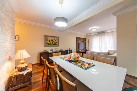 Apartamento à venda com 115m², 3 quartos e 2 vagasSala