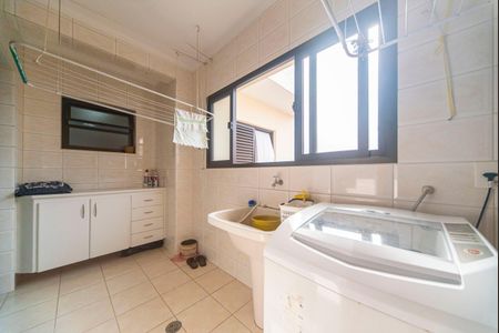 Apartamento à venda com 115m², 3 quartos e 2 vagasÁrea de Serviço