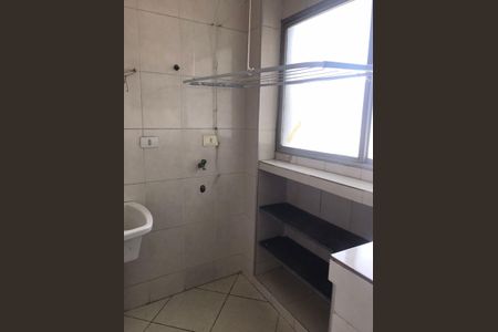 Apartamento à venda com 64m², 2 quartos e 1 vagaÁrea de Serviço