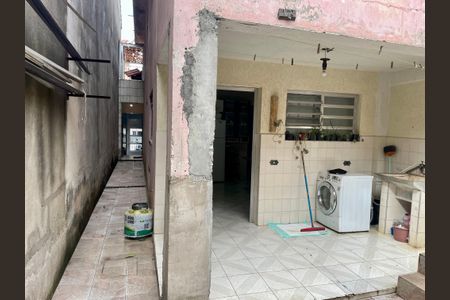 Casa à venda com 125m², 2 quartos e 2 vagas Casa à venda com 125m², 2 quartos e 2 vagasLavanderia