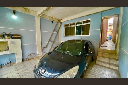 Casa à venda com 125m², 2 quartos e 2 vagas Casa à venda com 125m², 2 quartos e 2 vagasGaragem