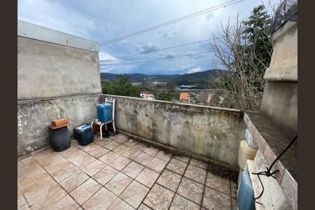 Casa à venda com 125m², 2 quartos e 2 vagas Casa à venda com 125m², 2 quartos e 2 vagasQuintal