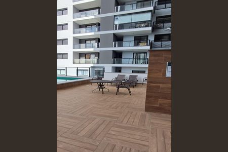 Apartamento para alugar com 64m², 2 quartos e 1 vagaÁrea comum - Piscina