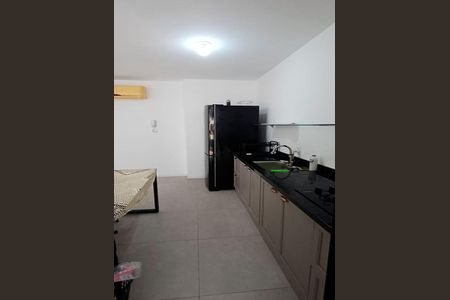 Apartamento para alugar com 64m², 2 quartos e 1 vagaCozinha