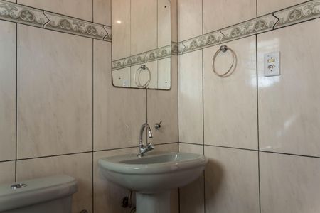 Casa para alugar com 150m², 2 quartos e 2 vagasBanheiro