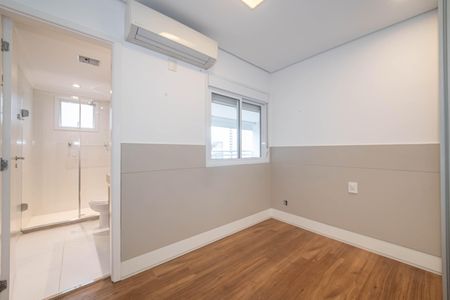 Apartamento à venda com 80m², 2 quartos e 2 vagasSuíte 1