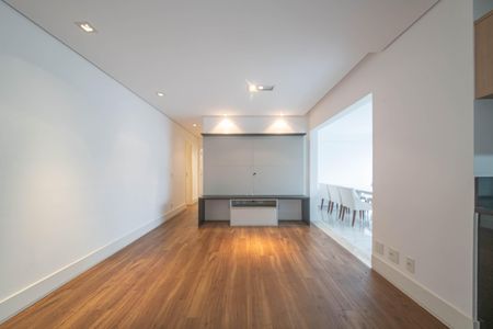 Apartamento à venda com 80m², 2 quartos e 2 vagasSala