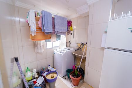 Apartamento à venda com 44m², 2 quartos e 1 vaga Apartamento à venda com 44m², 2 quartos e 1 vagaÁrea de Serviço